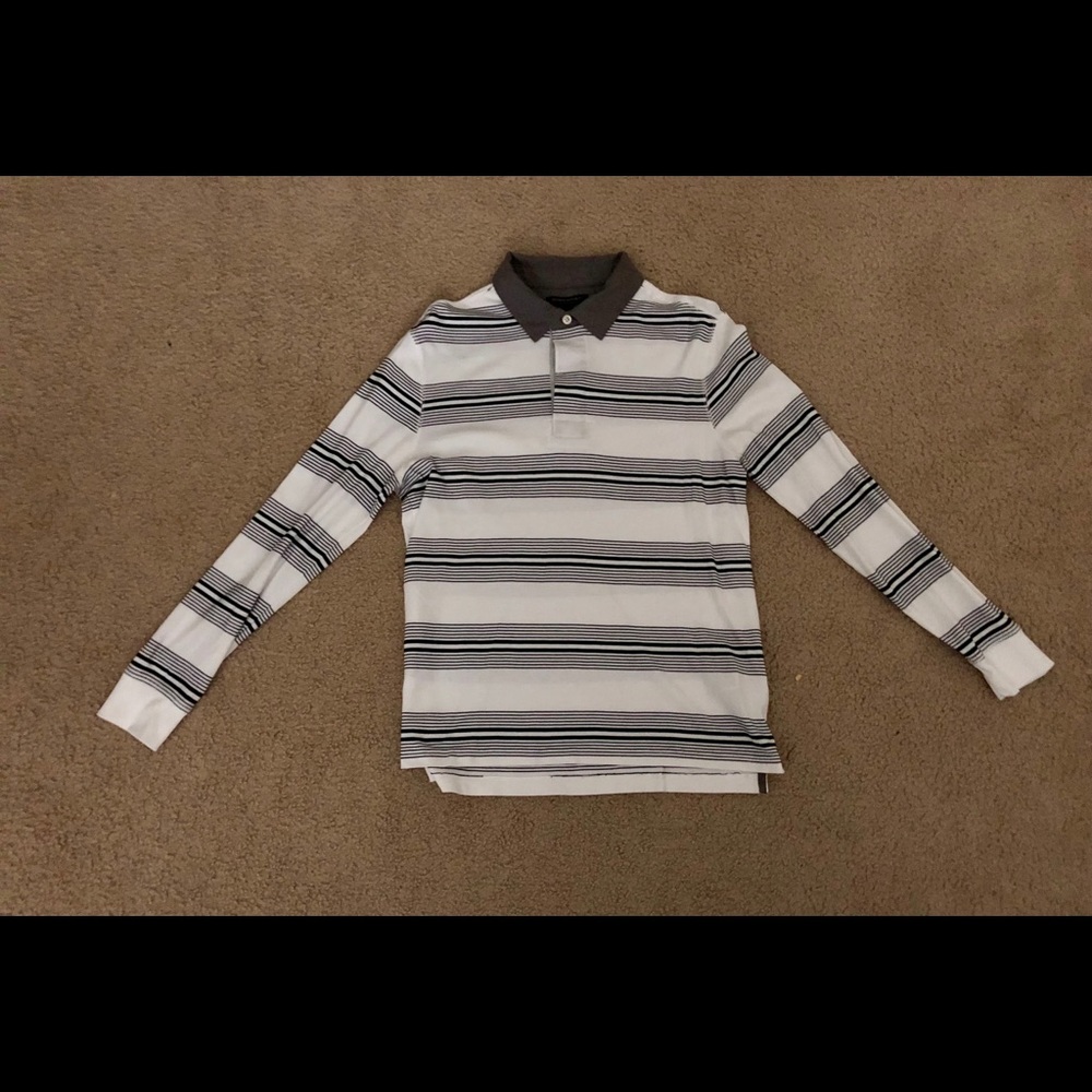 Men’s long sleeve shirt size Large